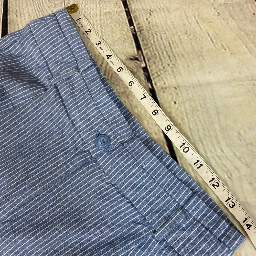 4/$25 Have blue white striped paper bag crop pants